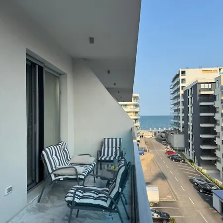 Kaia Wave Mamaia Nord * Năvodari