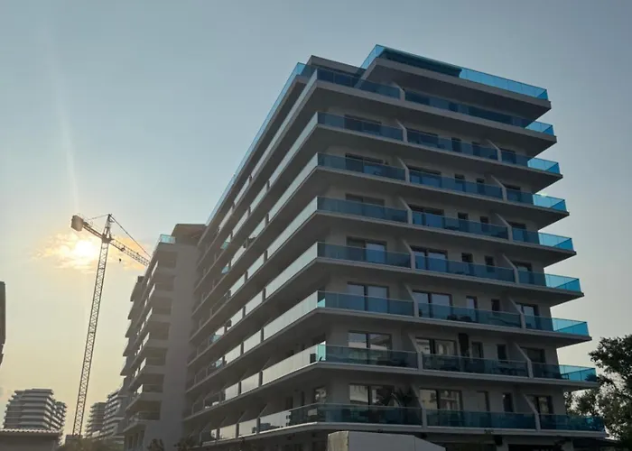 Kaia Wave Mamaia Nord 公寓 *