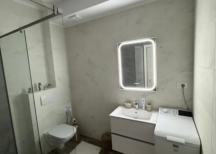 Kaia Wave Mamaia Nord 公寓 那沃达利